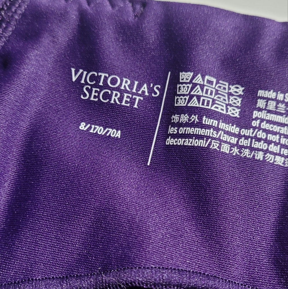 VICTORIAS SECRET SHINY PURPLE LEGGINGS BRAND NEW